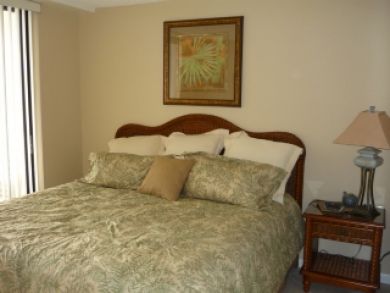 bedroom with one large bed